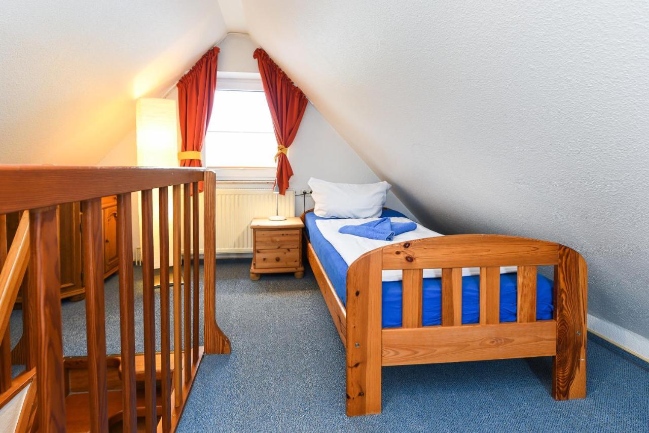 Ferienwohnung Juist Inselhaus Am Deich Neuharlingersiel Exteriér fotografie